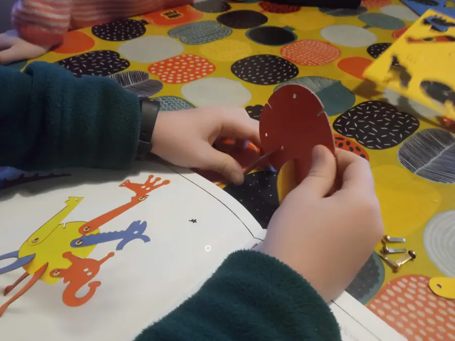 laboratorio creativo inventamostri